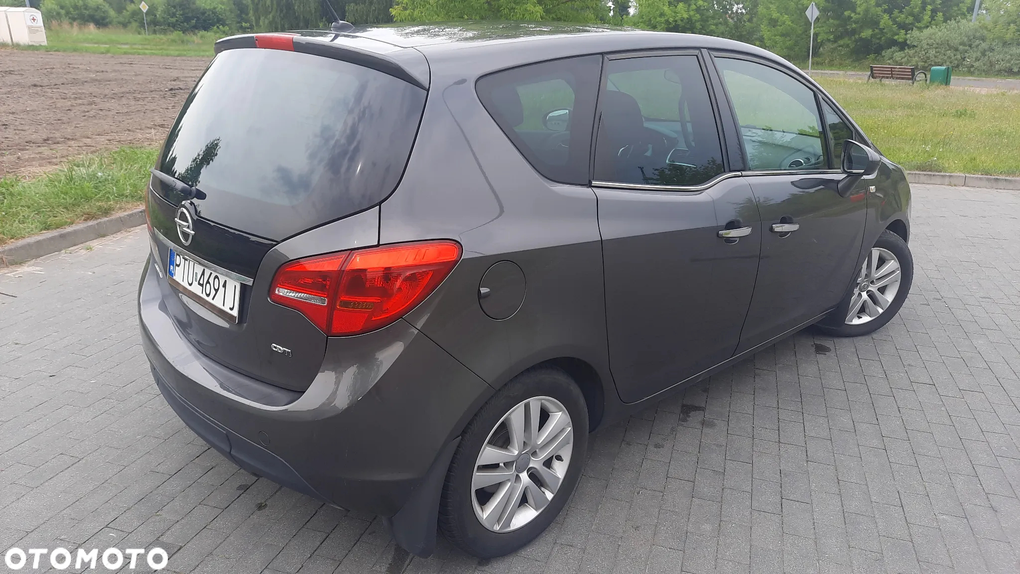 Opel Meriva 1.7 CDTI Cosmo ActiveSelect - 4