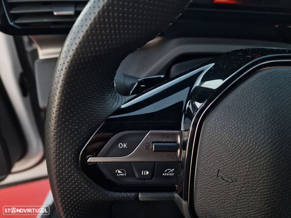 Peugeot 408 1.2 PureTech GT EAT8 - 21