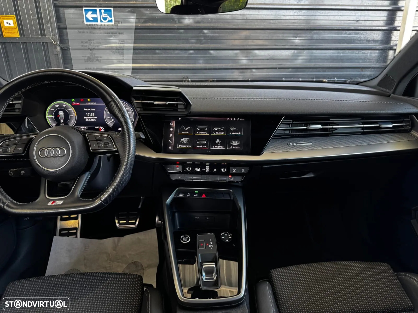 Audi A3 Sportback 45 TFSIe S line - 19