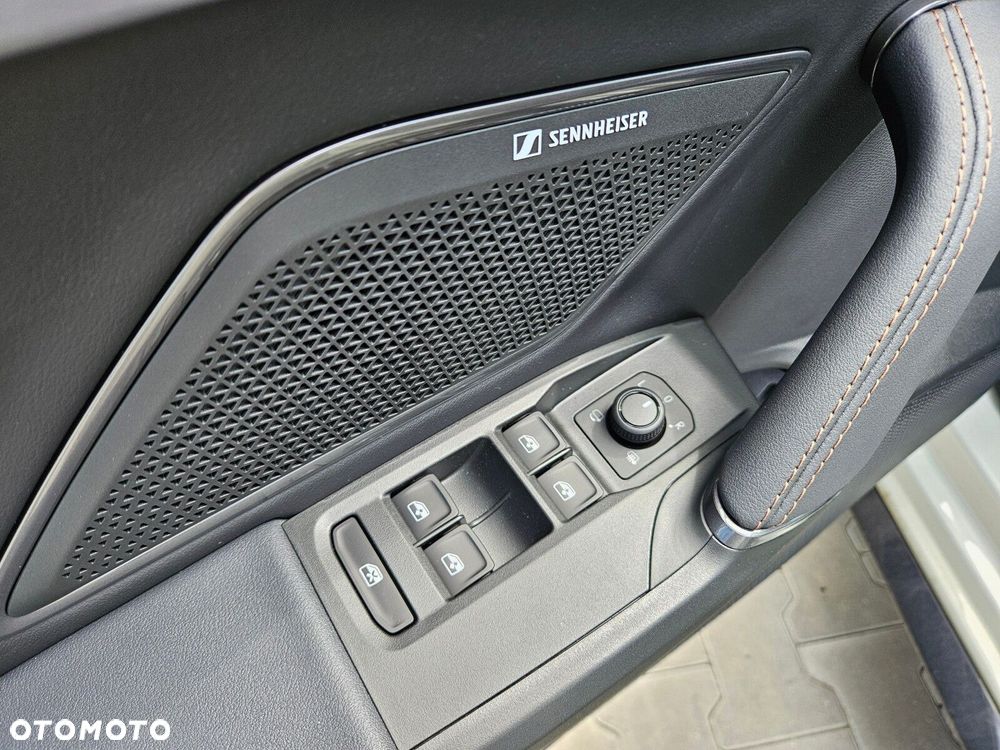 Cupra Leon Sportstourer 2.0 TSI 4Drive VZ DSG - 18