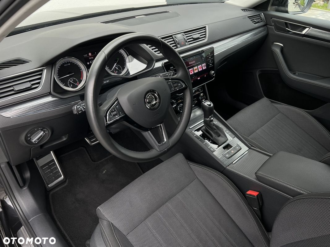 Skoda Superb 2.0 TDI DSG Active - 13