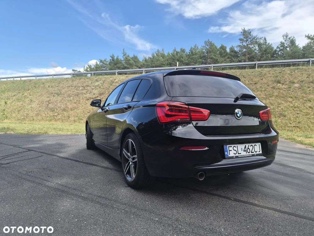 BMW Seria 1 118d Sport Line - 4