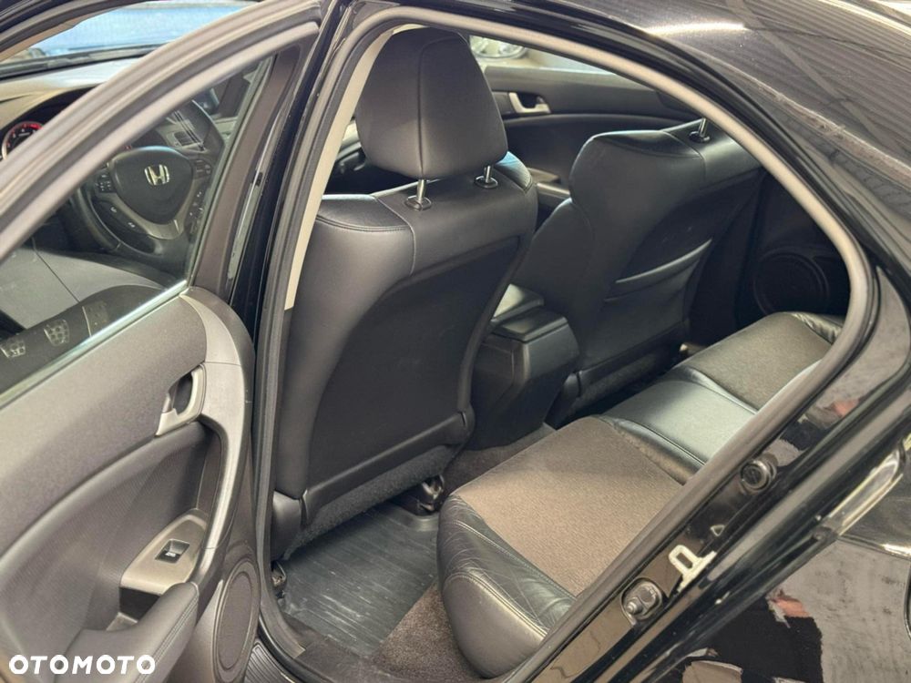 Honda Accord 2.2d Type S - 7