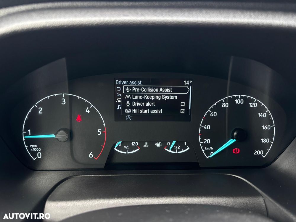 Ford TRANSIT CUSTOM - 14