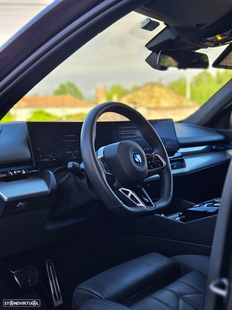 BMW i5 eDrive40 Pack Desportivo M Pro - 12