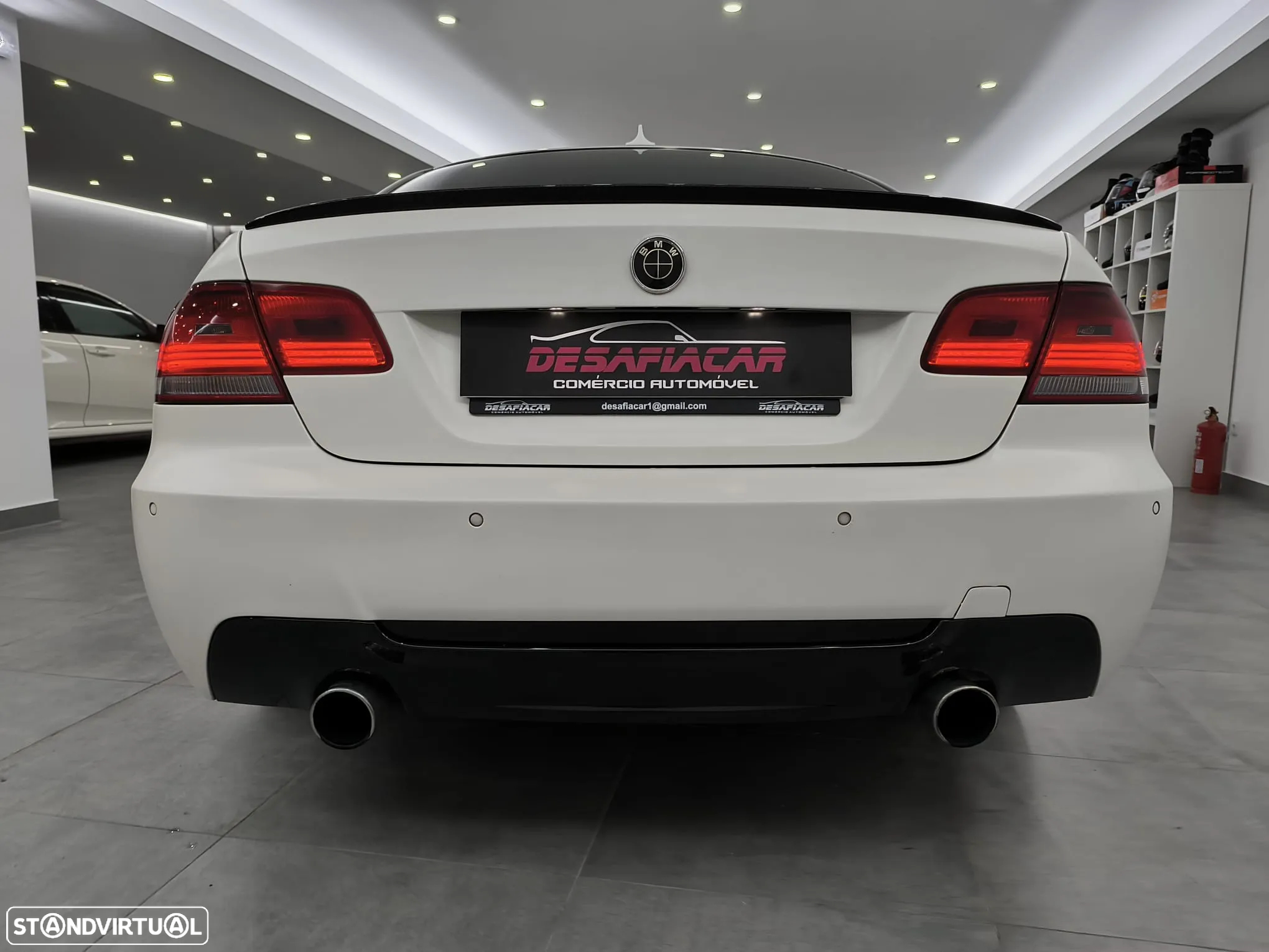 BMW 320 d Coupe - 14