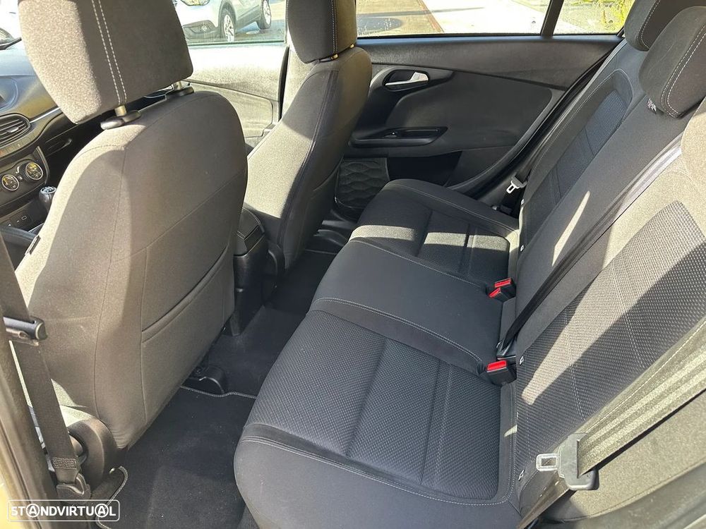 Fiat Tipo Station Wagon 1.3 M-Jet Lounge - 12