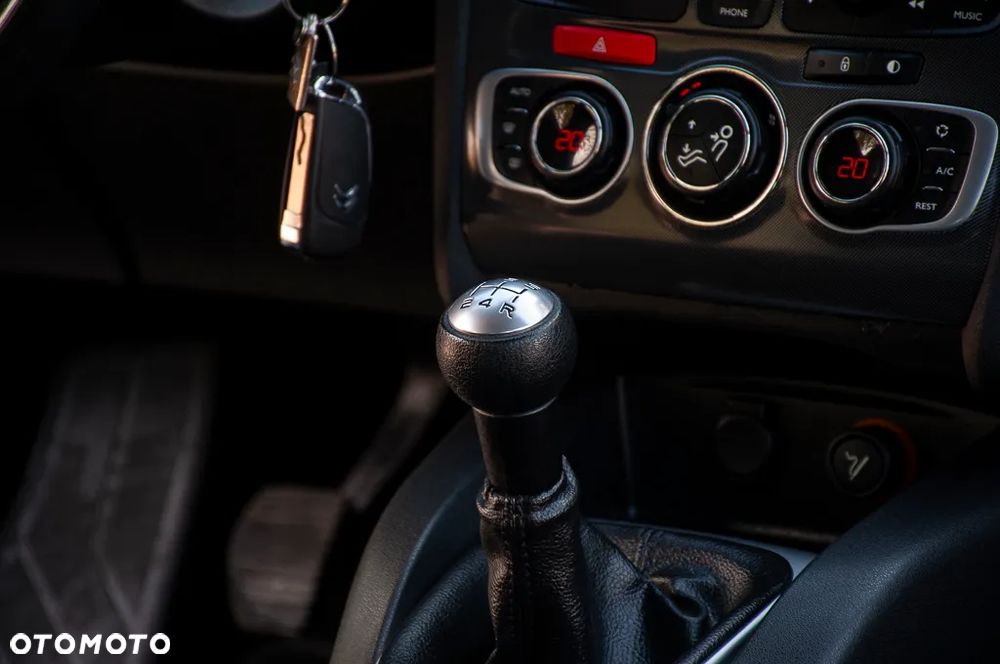 Citroën C4 VTi 120 Exclusive - 34