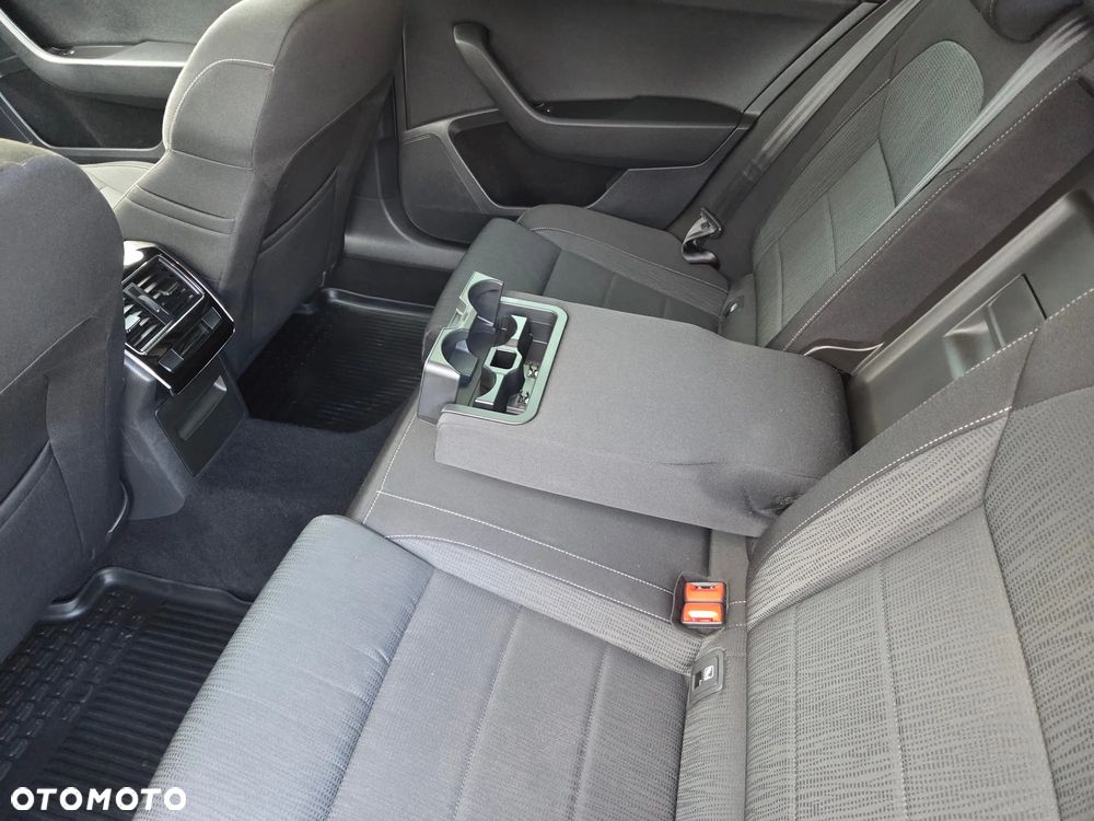 Skoda Superb 2.0 TDI Ambition DSG7 - 12