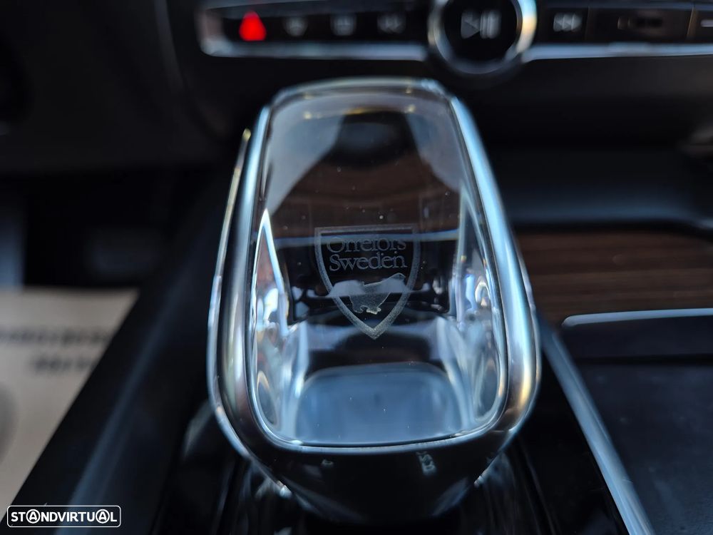 Volvo XC 60 2.0 T8 PHEV Inscription AWD - 45