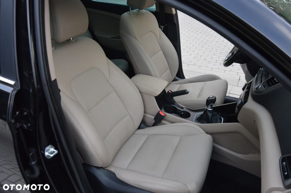 Hyundai Tucson 1.6 Turbo 4WD Intro Edition - 14