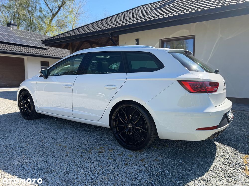 Seat Leon 2.0 TDI DPF Start&Stop DSG FR - 3