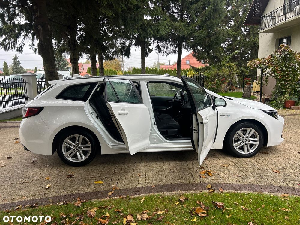 Toyota Corolla 2.0 Hybrid Comfort - 31