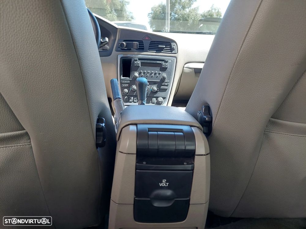 Volvo S60 2.4 D5 Nivel 3 - 22