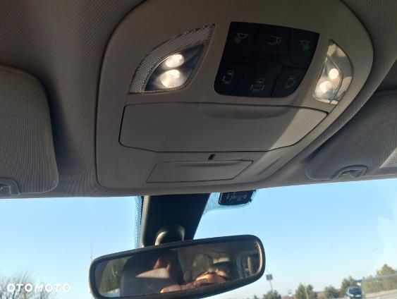 Chrysler Pacifica - 9