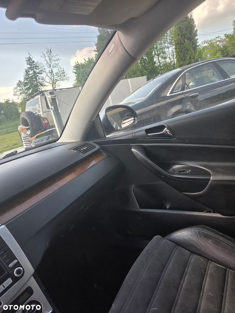Volkswagen Passat 2.0 TDI Highline DSG - 8