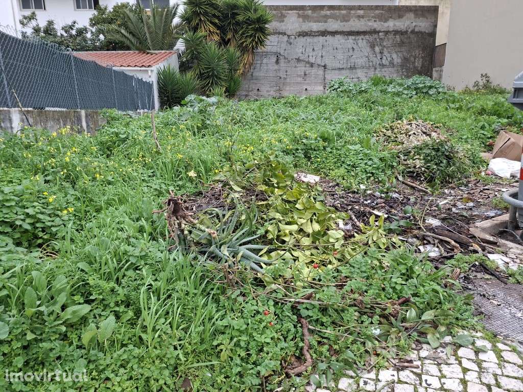 Lote de Terreno para Construção em Famões - Grande imagem: 3/5