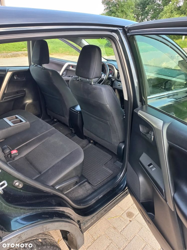 Toyota RAV4 2.0 D-4D Active - 13