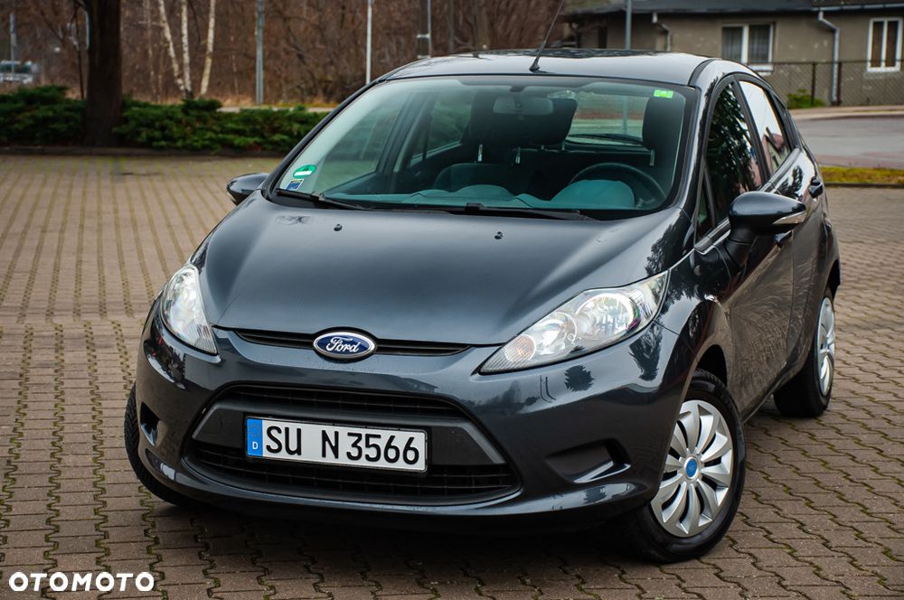 Ford Fiesta 1.4 Champions Edition - 1