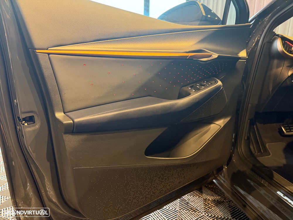 Cupra Tavascan 250 kW/77kWh 4Drive VZ - 24