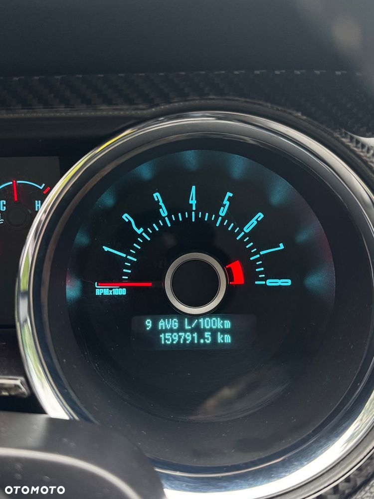 Ford Mustang 3.7 V6 - 12