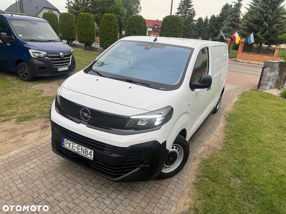 Opel Vivaro - 1