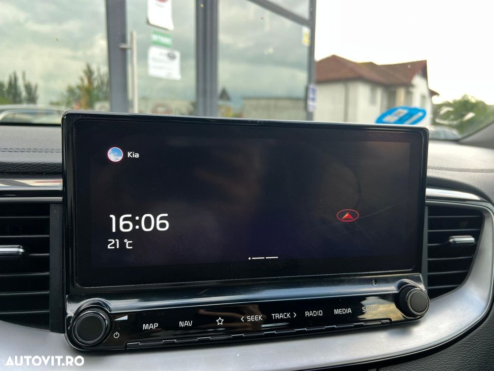 Kia XCeed - 18