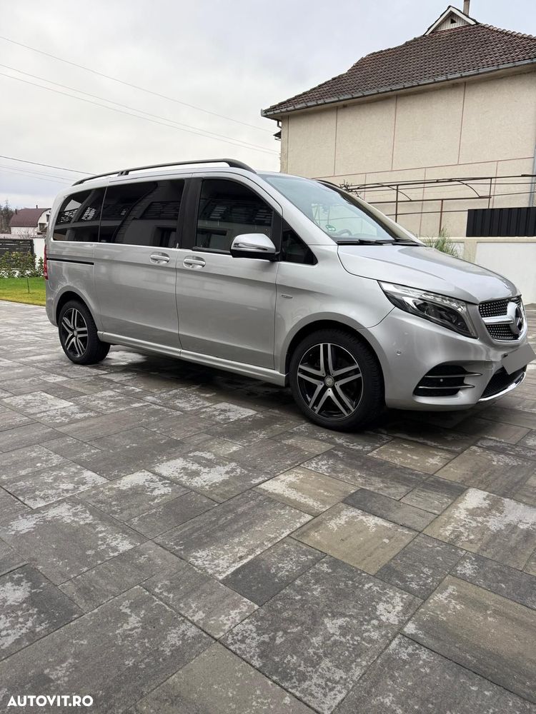 Mercedes-Benz V - 1