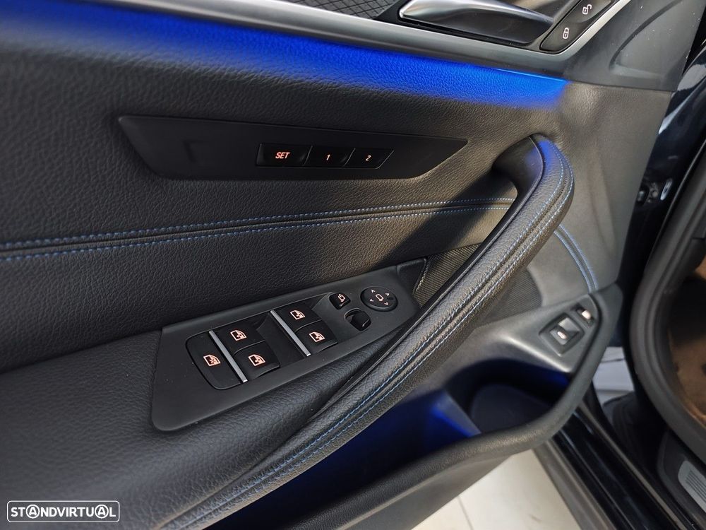 BMW 530 e iPerformance Pack M - 19