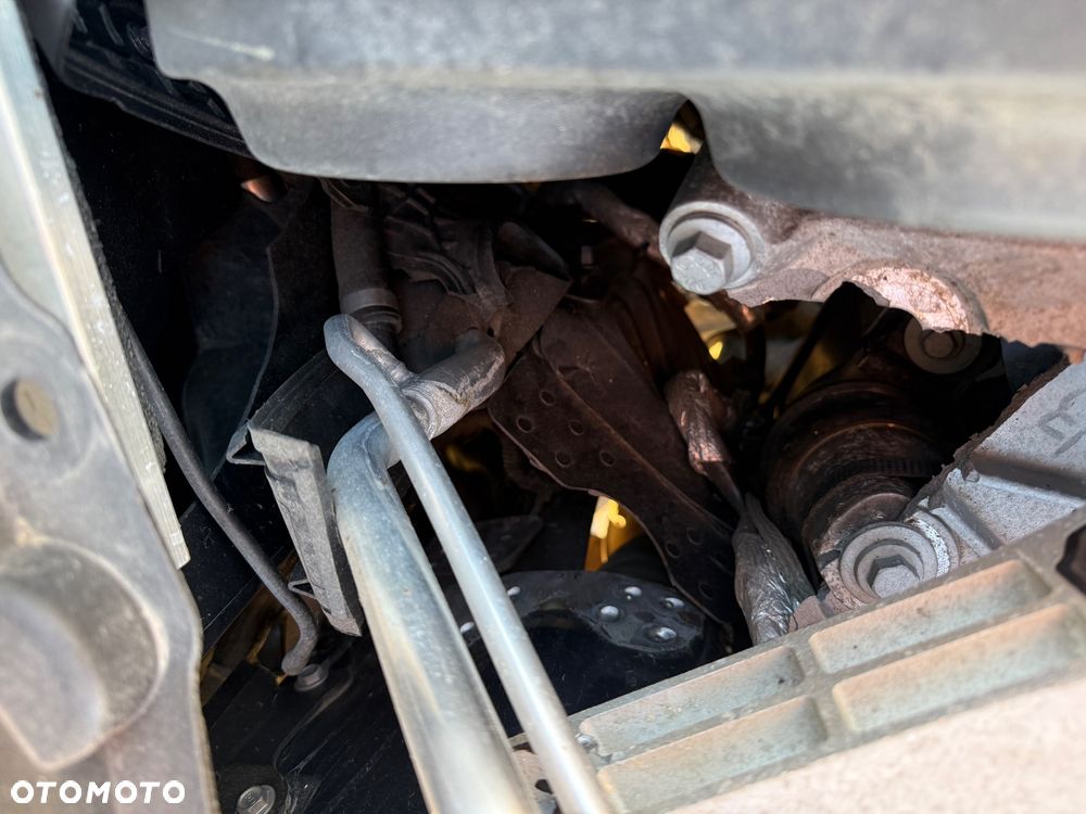 Volvo XC 60 T8 AWD Recharge Plus Black Edition - 16