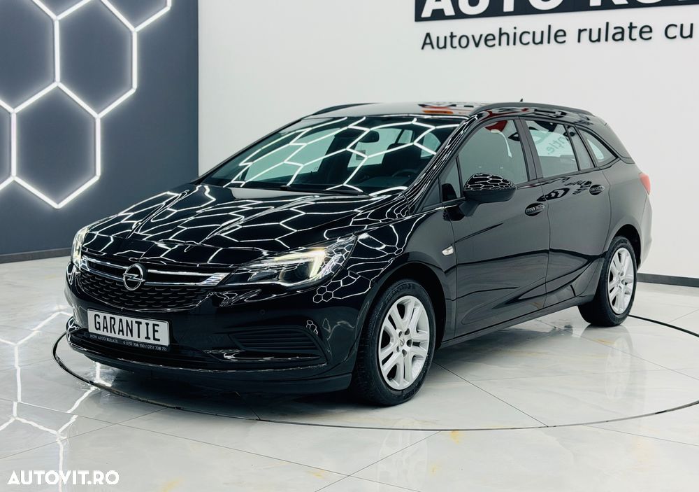Opel Astra 1.6 D Start/Stop Sports Tourer Business - 1