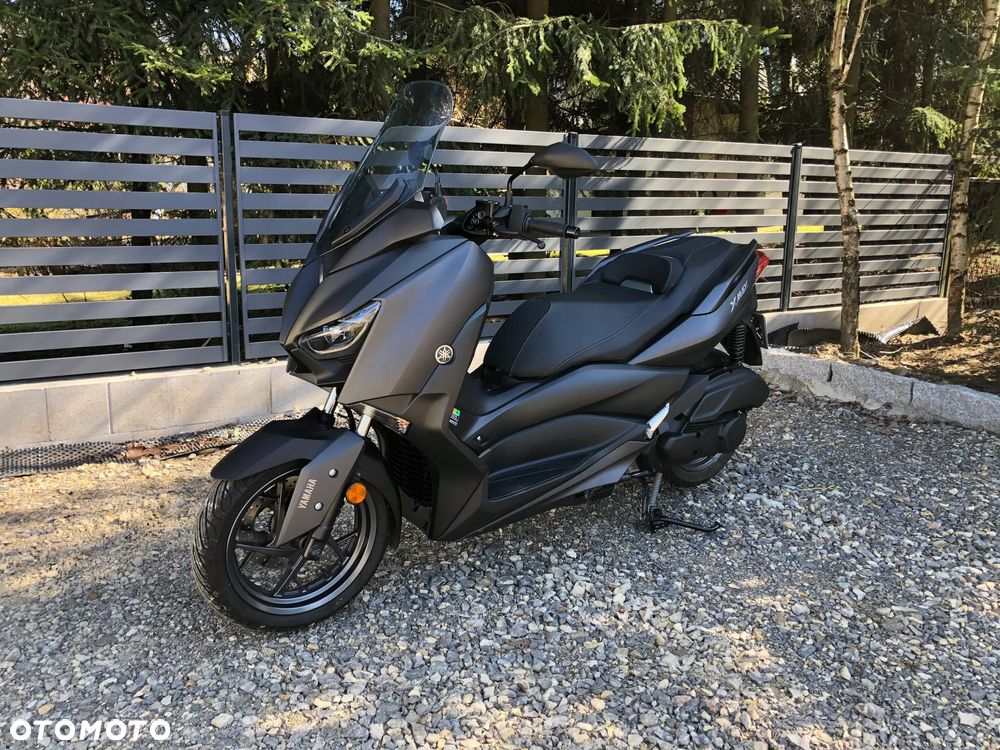 Yamaha X-max - 4