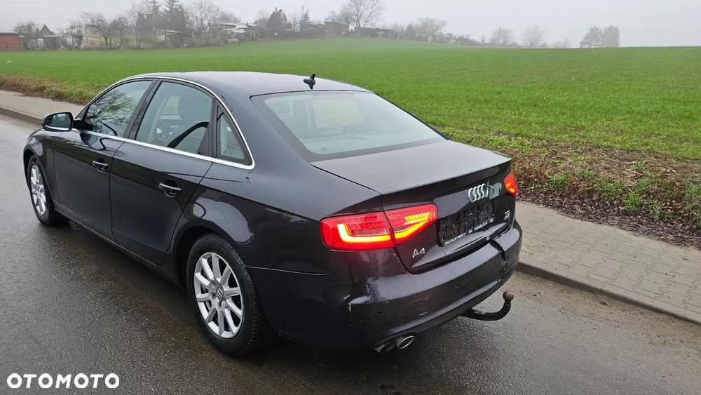 Audi A4 Limousine 2.0 TDI ultra - 8