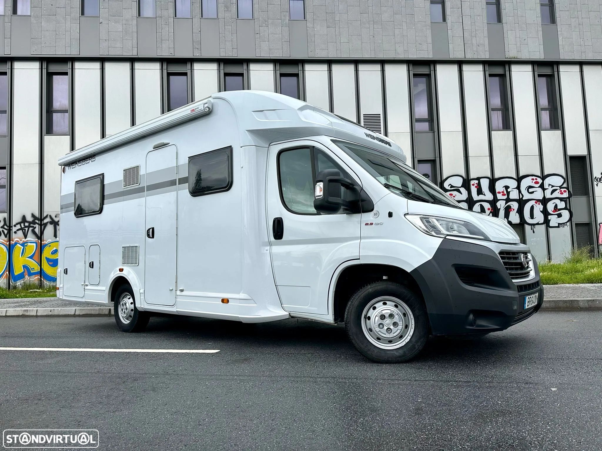 Weinsberg Carabus 2.3 *6 dormidas* / *chuveiro separado* - 1