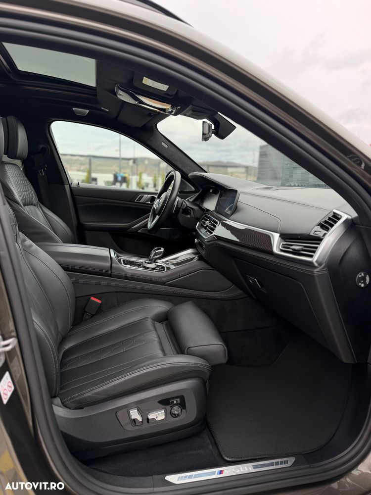 BMW X6 M M50i - 13