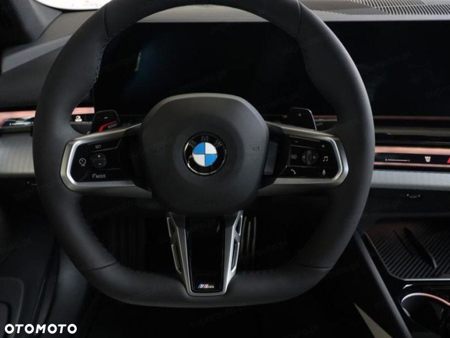 BMW Seria 5 520i mHEV M Sport - 9