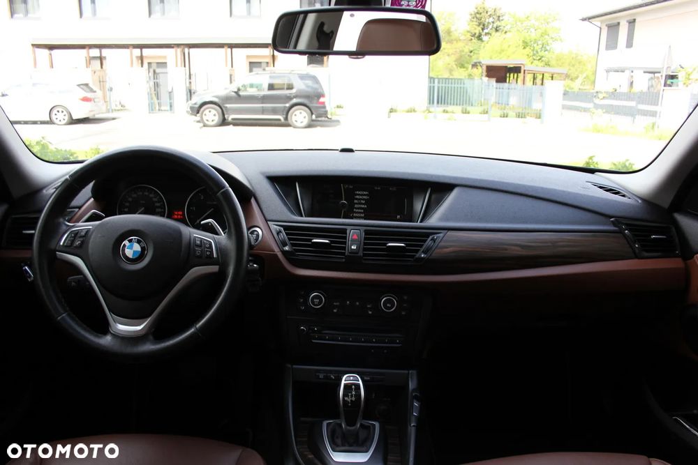 BMW X1 xDrive25d xLine - 26