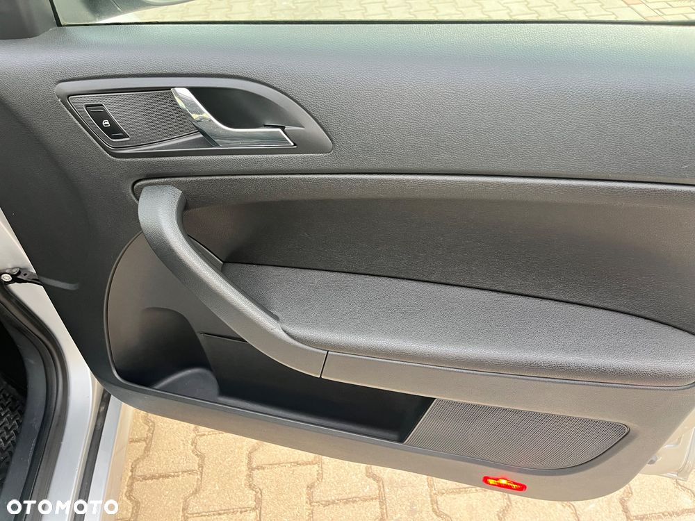 Skoda Yeti 2.0 TDI DPF 4x4 Edition DSG - 21