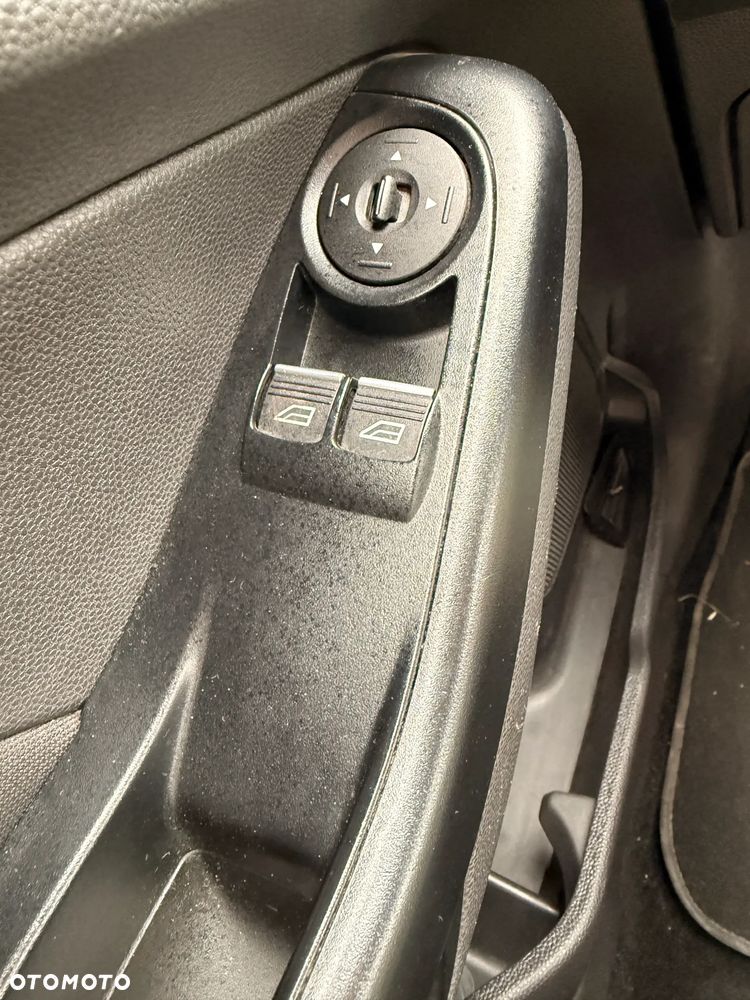 Ford Fiesta 1.0 EcoBoost Trend - 8