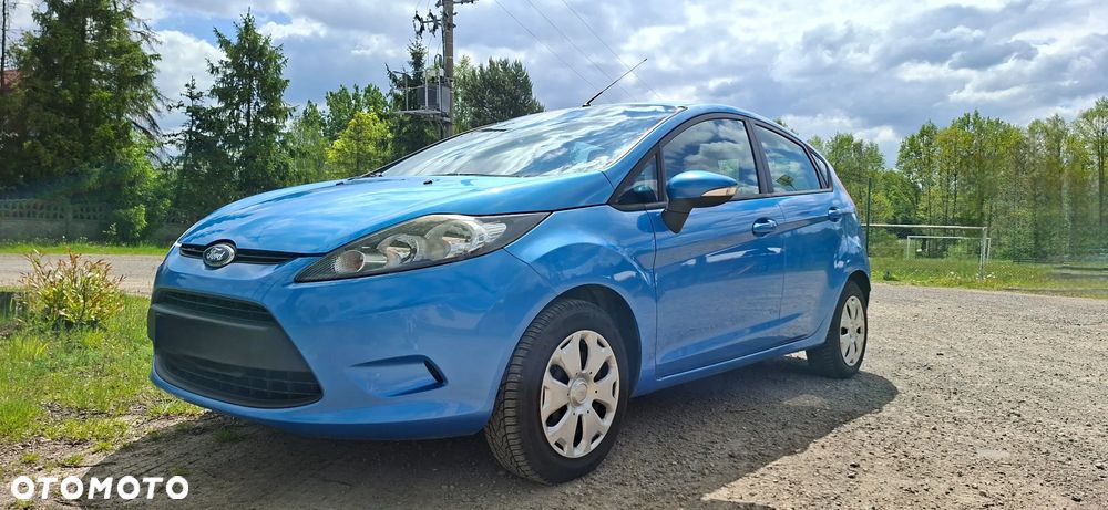 Ford Fiesta 1.25 Ambiente - 2