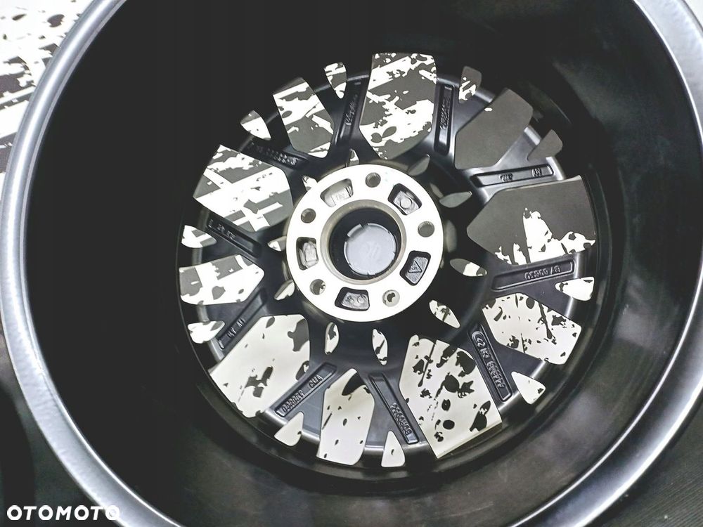 felgi ALU NOWE 18 5x120 BMW F10 F11 F06 F11 F13 F01 F02 F03 F04 F30 - 4