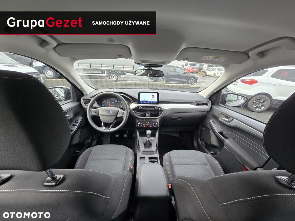 Ford Kuga - 8