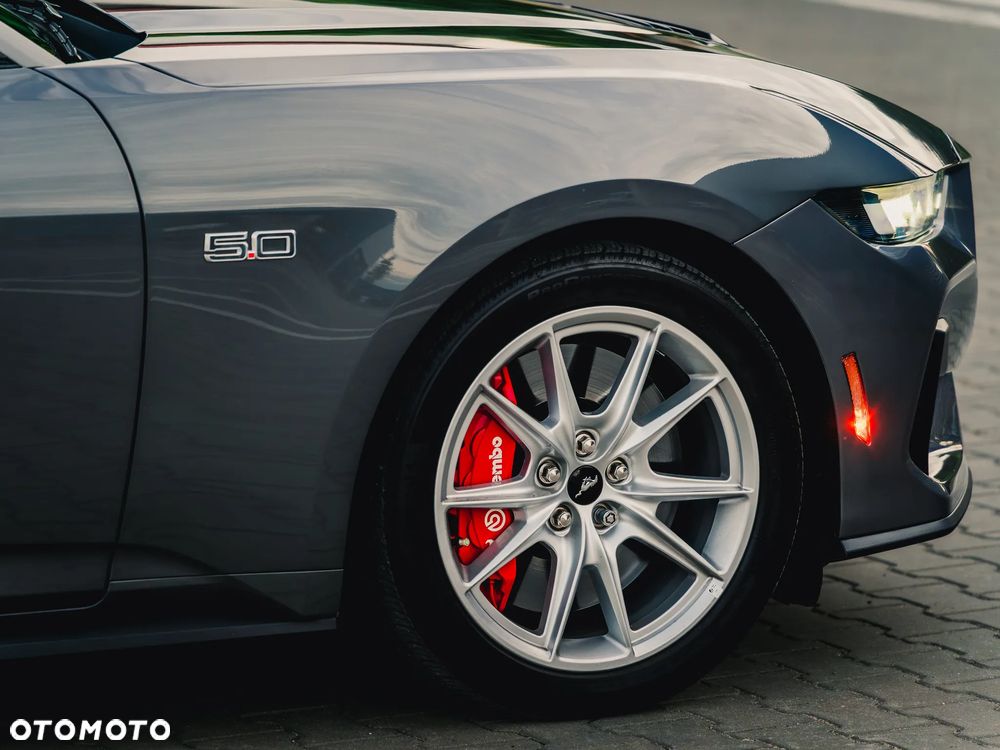 Ford Mustang - 9