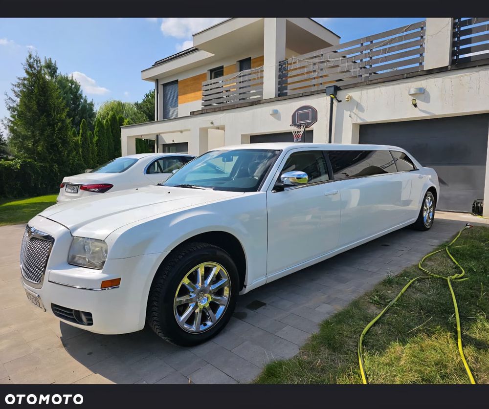 Chrysler 300C 3.5 V6 - 17