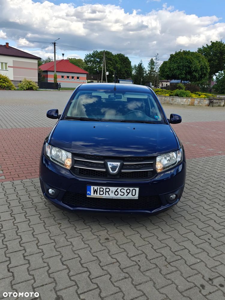 Dacia Sandero 1.2 16V 75 Laureate - 2