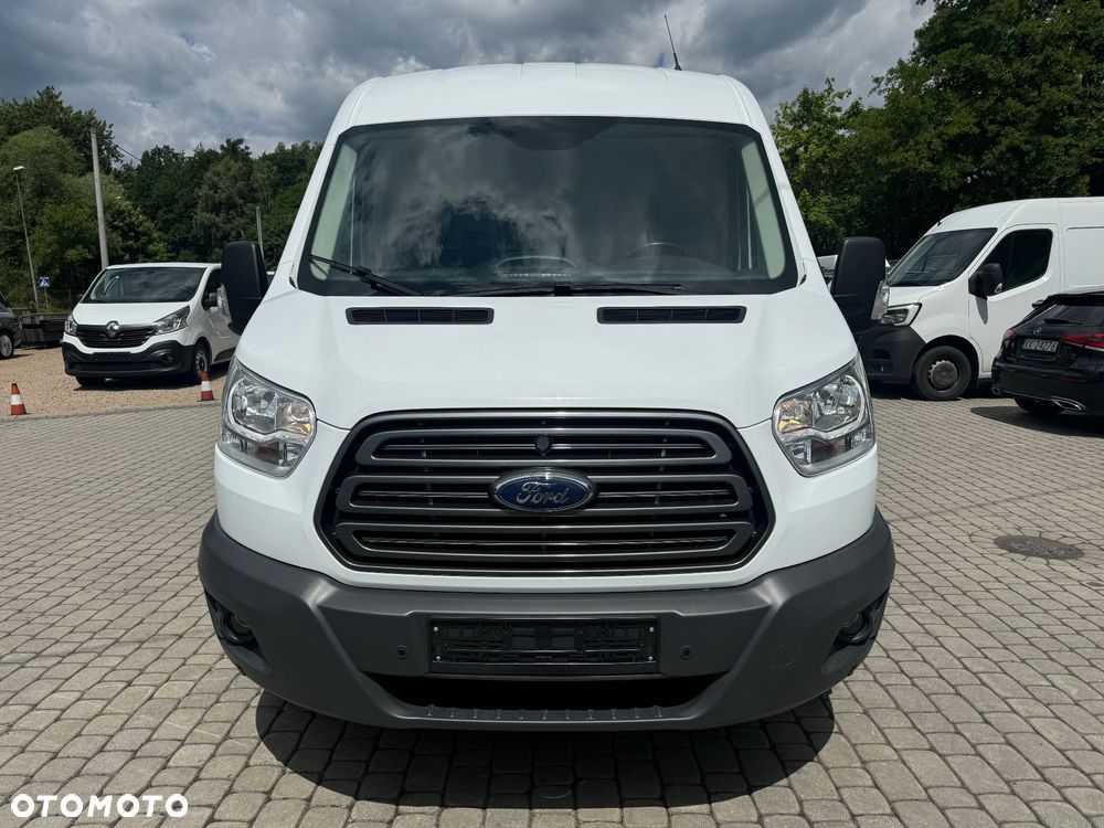 Ford Transit - 2