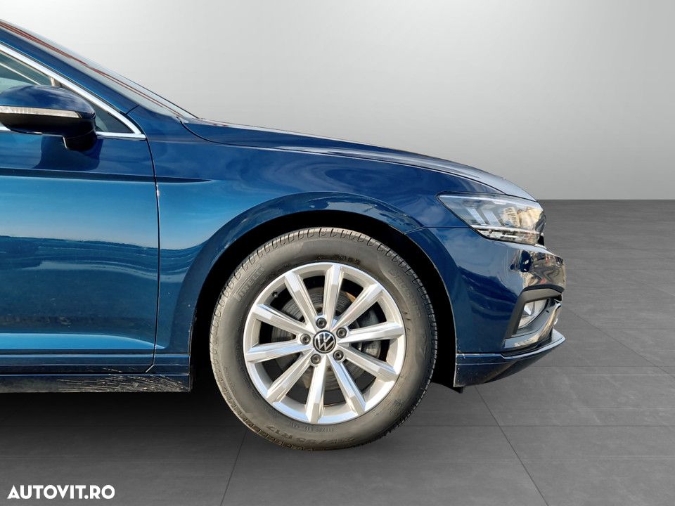Volkswagen Passat 2.0 TDI DSG Comfortline - 11
