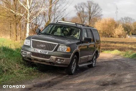 Ford Expedition - 19