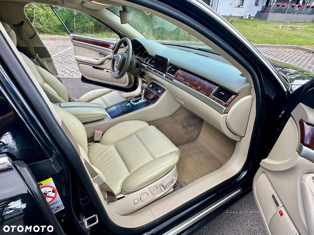 Audi A8 - 26