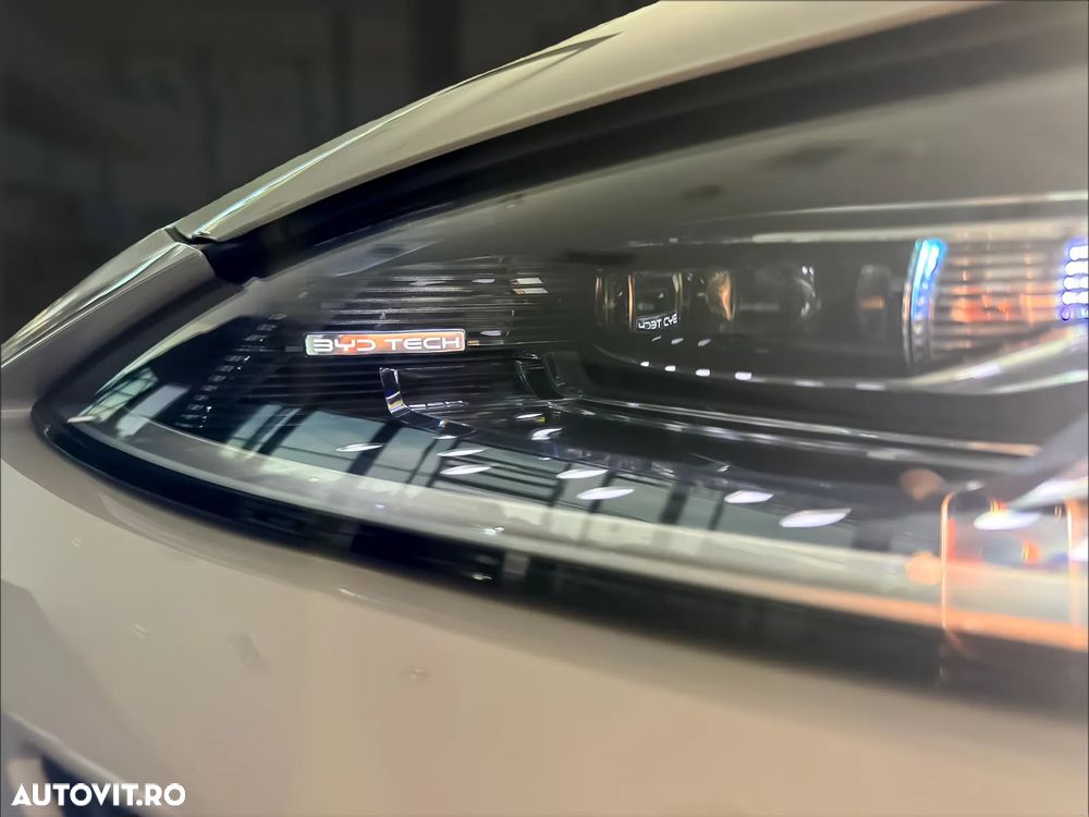 Byd Seal U DM-i PHEV Boost - 12